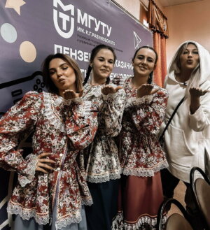 Праздничное мероприятие,  приуроченное к празднованию Дня защитника Отечества