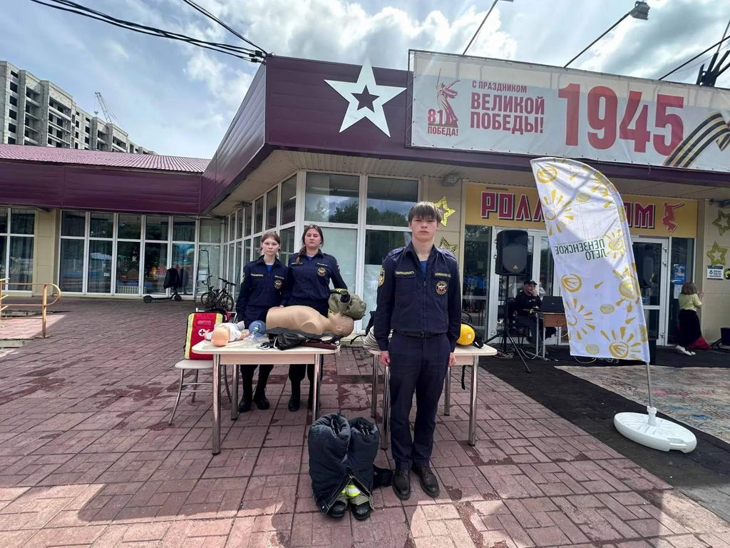 Студенты Пензенского казачьего института технологий приняли участие в праздничной программе для юных пензенцев