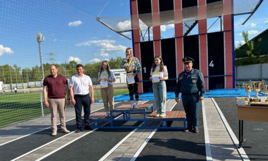 Студентки-пожарные заняли 1-е места в областных соревнованиях
