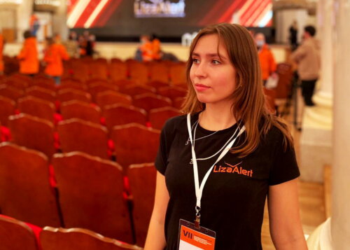 Нашу студентку наградил начальник Пензенского МЧС России