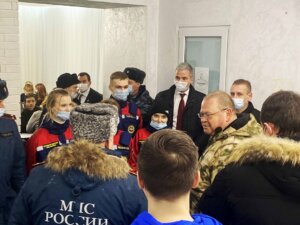 Студенты встречают поезд из Донбаса