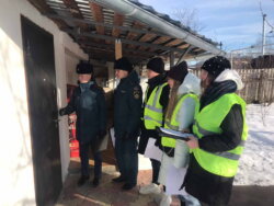 Студенты пожарного колледжа вышли в противопожарный рейд