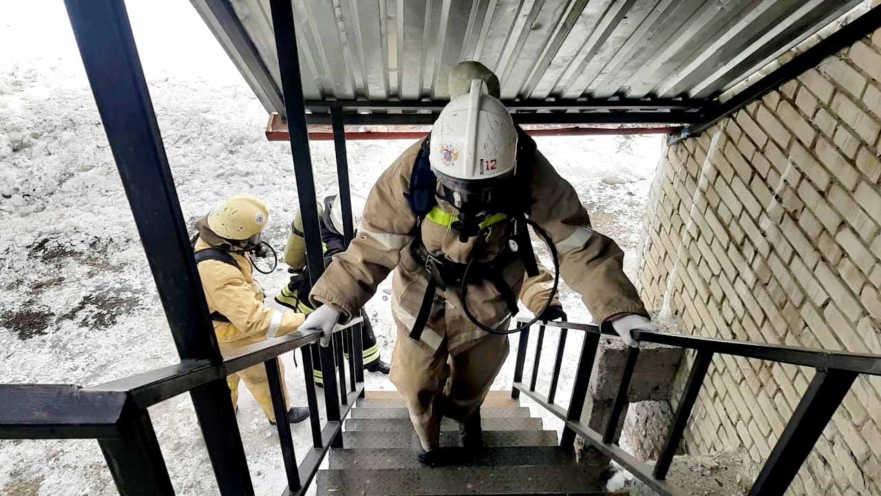 Плановая тренировка пожарных газодымозащитников