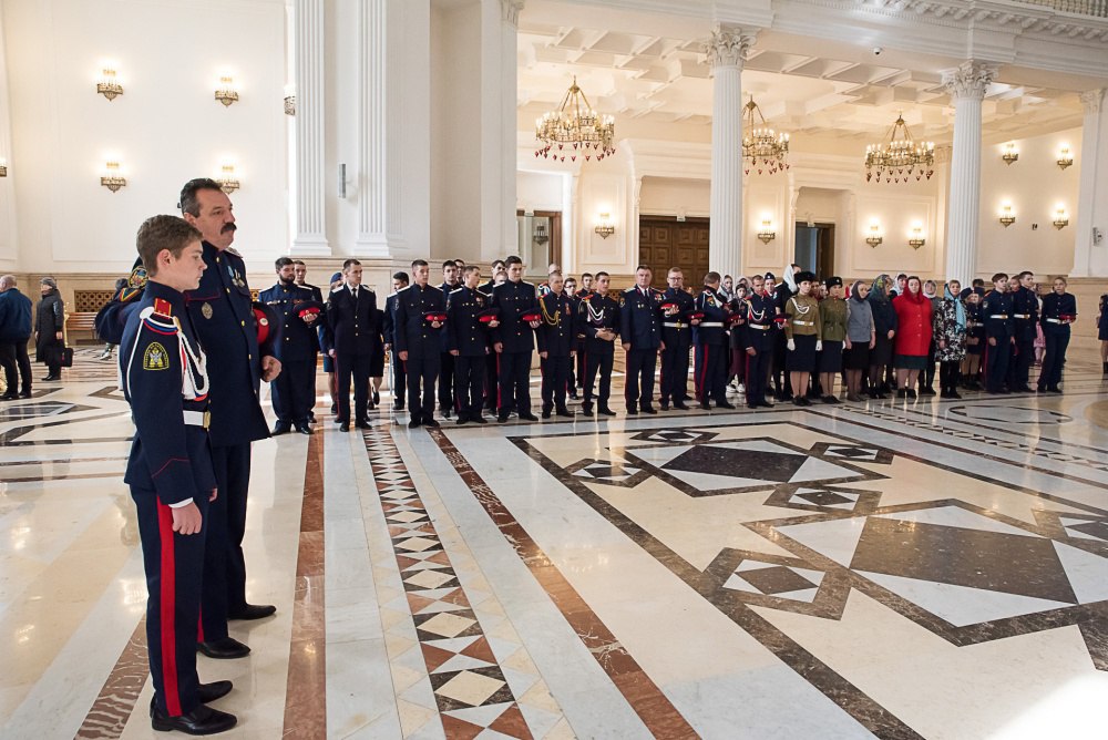 В Спасском кафедральном соборе состоялась церемония принятия присяги молодыми казаками