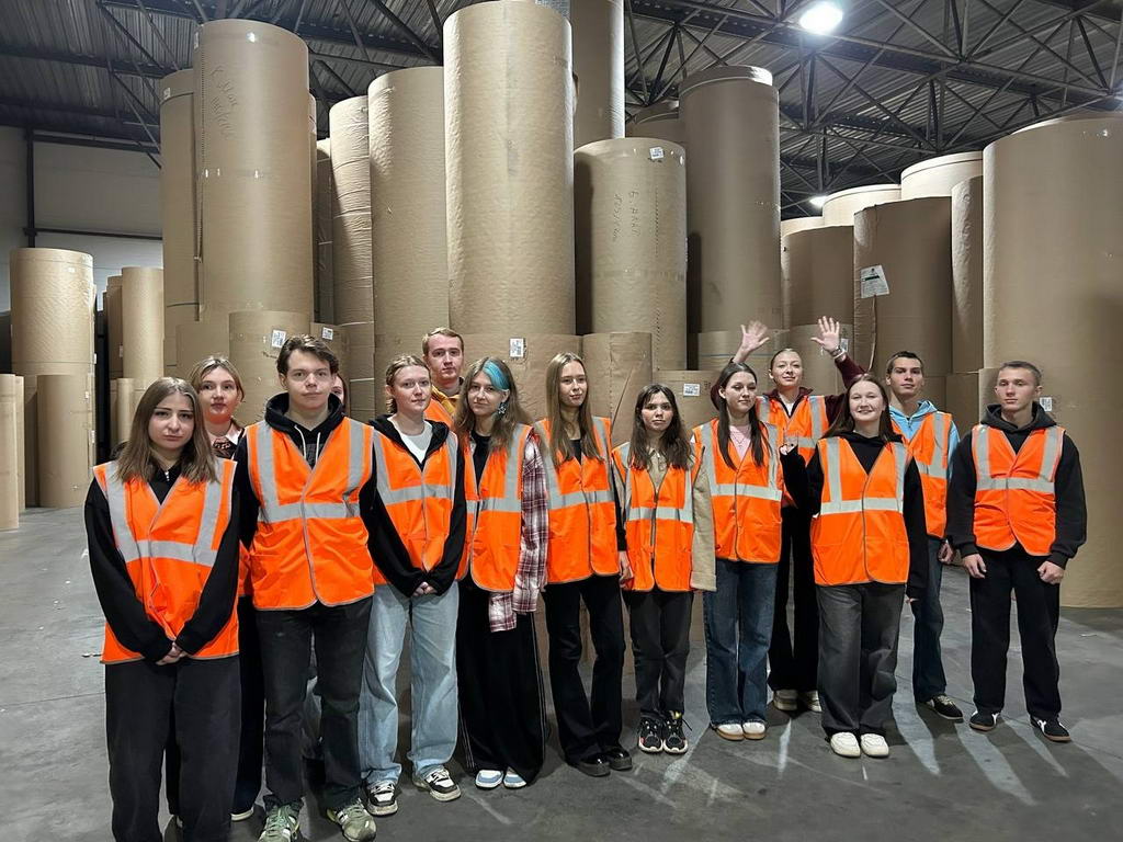 Студенты ПКИТ посетили ООО “Современная упаковка” Студенты ПКИТ посетили ООО “Современная упаковка”