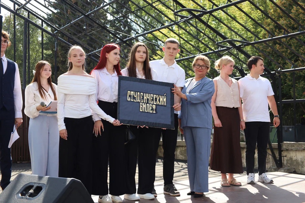 В Пензенском казачьем институте технологий состоялся День Знаний В Пензенском казачьем институте технологий состоялся День Знаний